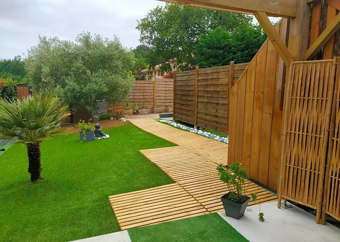 Avec Jardin Pres D'arcachon 2 Personnes Chalet *